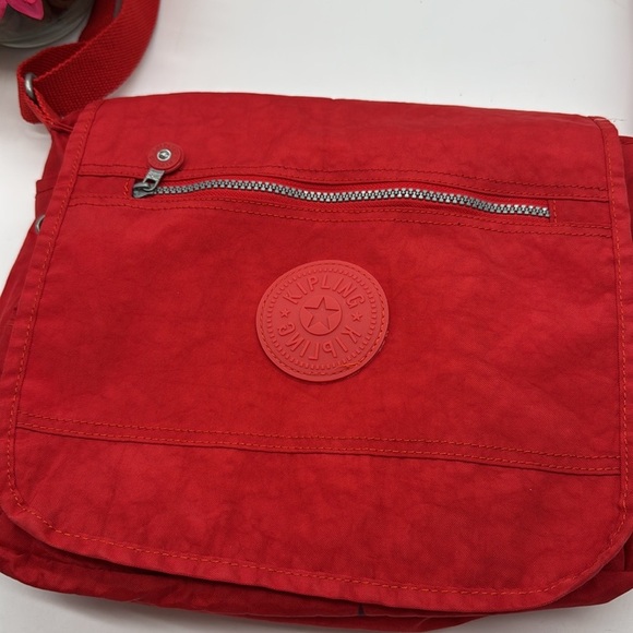 Kipling Red Nylon Lightweight Small Messenger Bag Purse MCB7579S - Picture 2 of 14